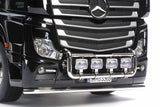 Front grille & lights view