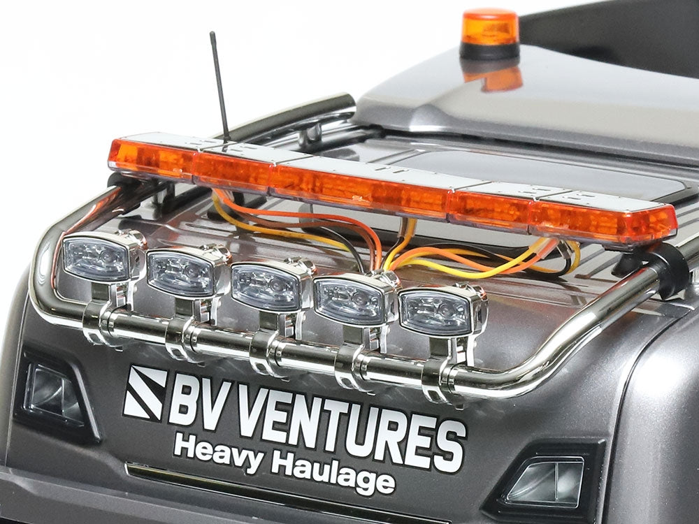 Top of cab showing light units