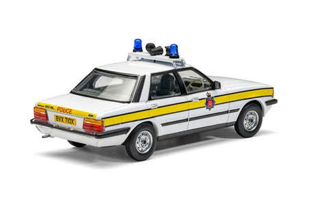 Corgi Ford Cortina Mk5 Essex Police - White VA15003 1:43 - New 2023