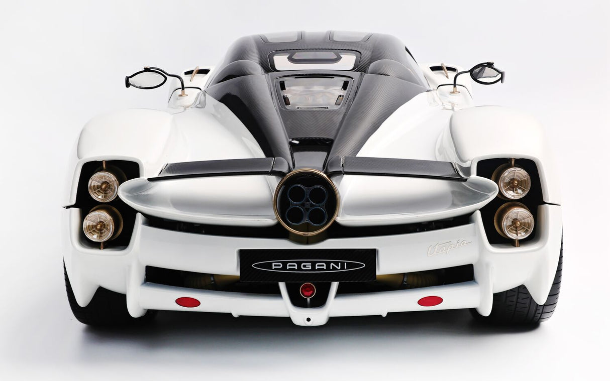 Pocher Pagani Utopia Coupé - Bianco Perla - 1:8 Scale Assembly Kit - HK123