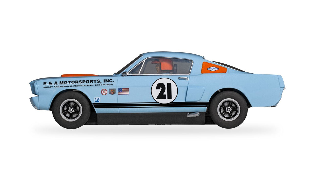 Scalextric Shelby GT350 - Gulf Edition - C4570