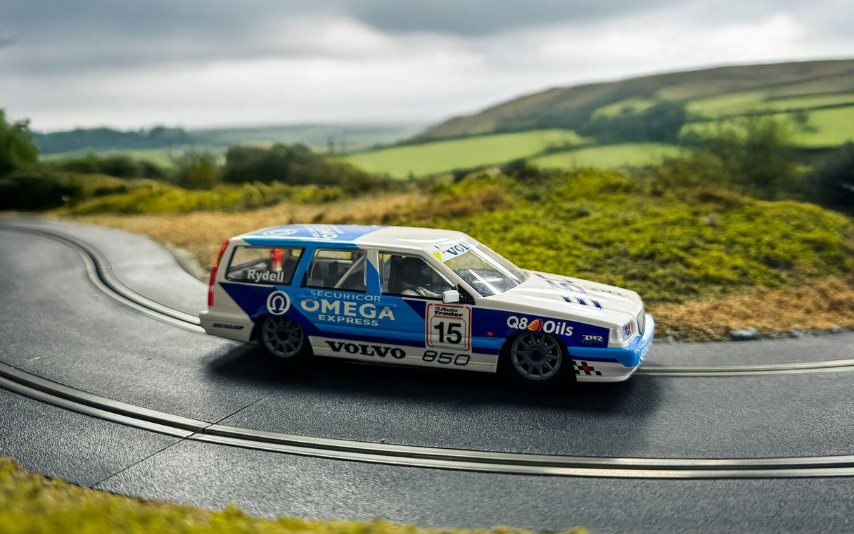 Scalextric Volvo 850 Estate - BTCC 1994 - Rickard Rydell C4597