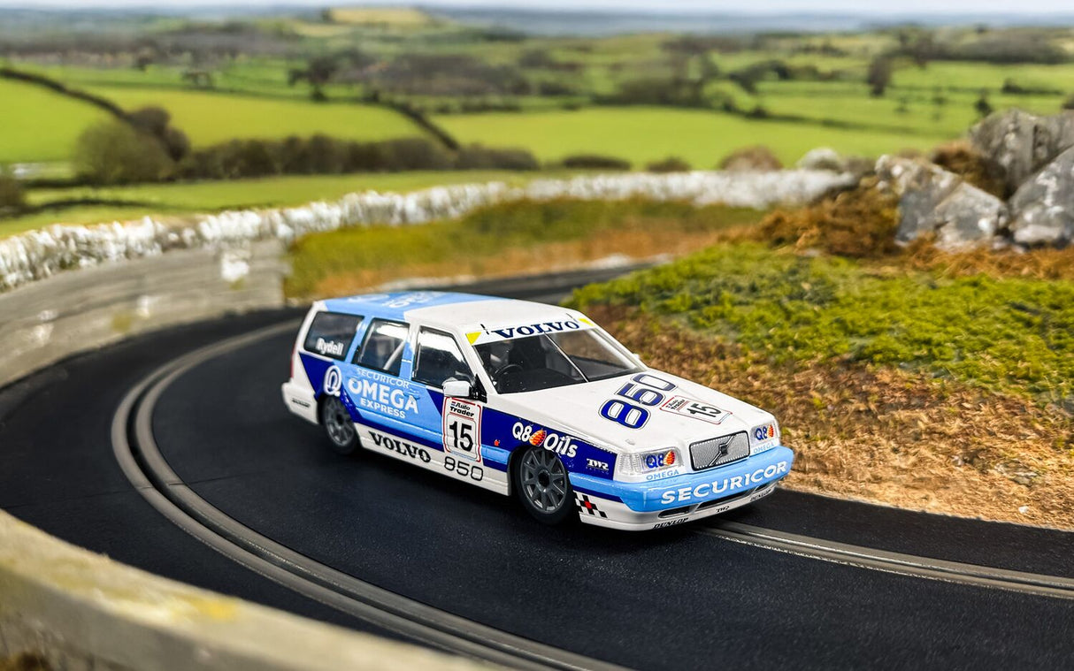 Scalextric Volvo 850 Estate - BTCC 1994 - Rickard Rydell C4597