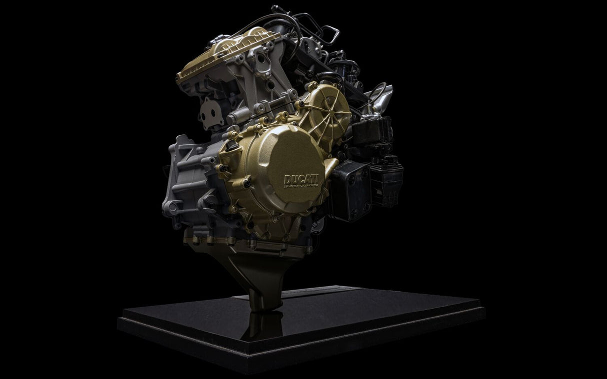 Pocher Ducati Superquadro V2 Engine - 1:4 Scale Assembly Kit - HKM124