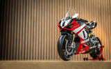 Pocher Ducati Panigale - V2 Superquadro Final Edition - 1:4 Scale Assembly Kit - HK124