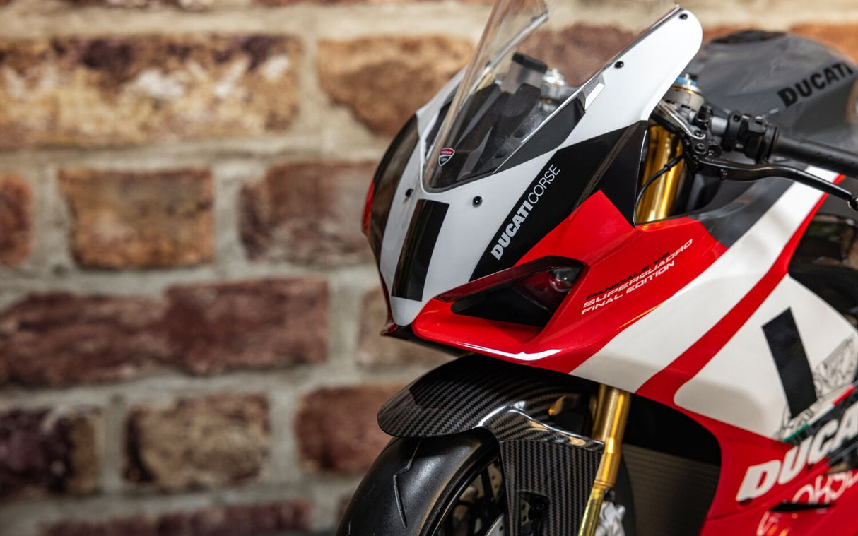 Pocher Ducati Panigale - V2 Superquadro Final Edition - 1:4 Scale Assembly Kit - HK124