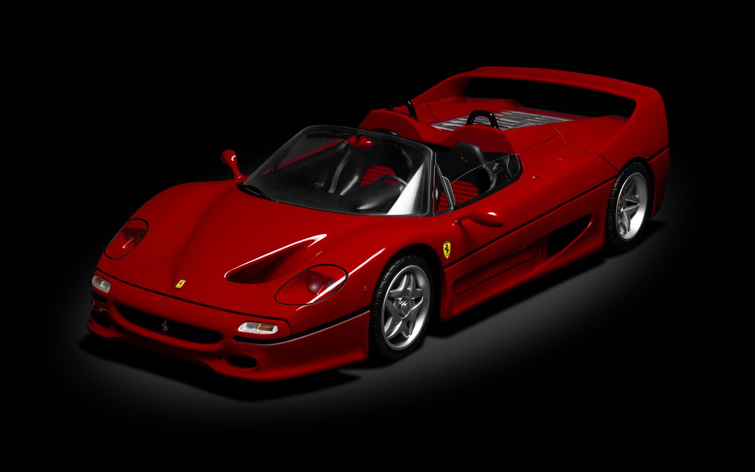 Pocher Ferrari F50 - Rosso Corsa - 1:8 Scale Assembly Kit - HK62