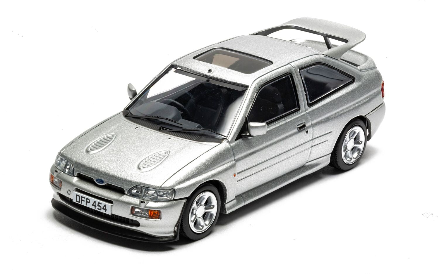 Corgi Ford Escort RS Cosworth Luxury - Moondust Silver VA14806 1:43