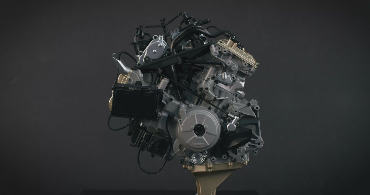 Pocher Ducati Superquadro V2 Engine - 1:4 Scale Assembly Kit - HKM124